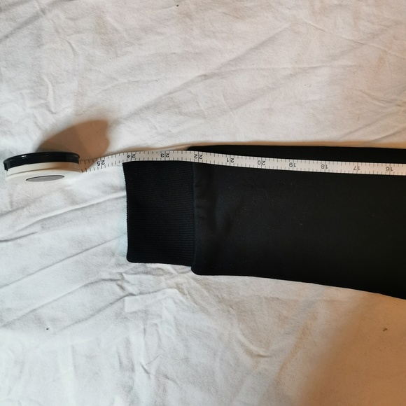 Old School Black Hoodie Sz. S Cute and Fashionable - Picture 4 of 8